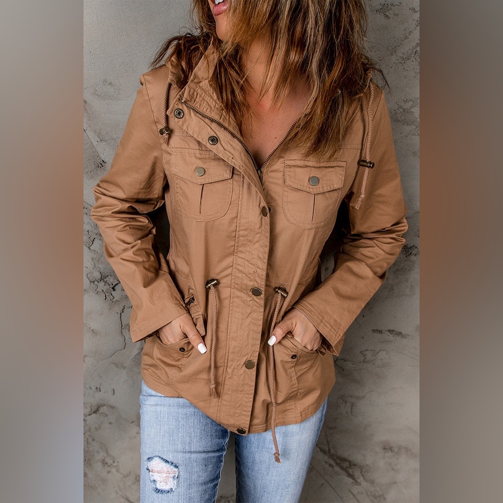 0️⃣9️⃣Fall light weight utility jacket